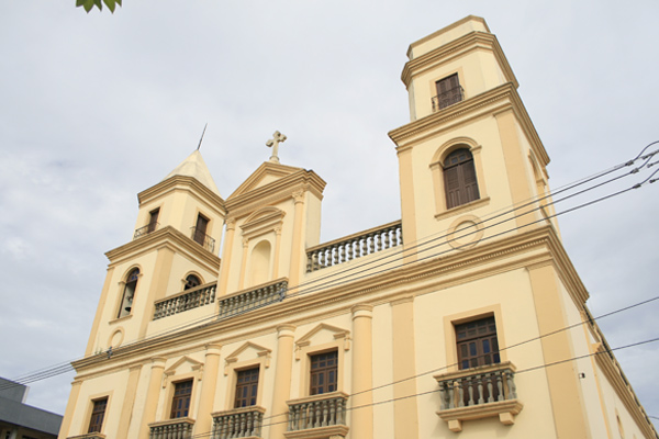 A Catedral Diocesana de Nossa Senhora da Conceio fica na Avenida Floriano Peixoto, no centro de Campina Grande