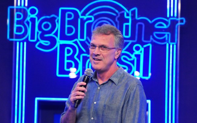 Pedro Bial abriu mo de uma carreira jornalstica nos telejornais da globo para comandar, por R$ 3 milhes anuais, o Big brother Brasil