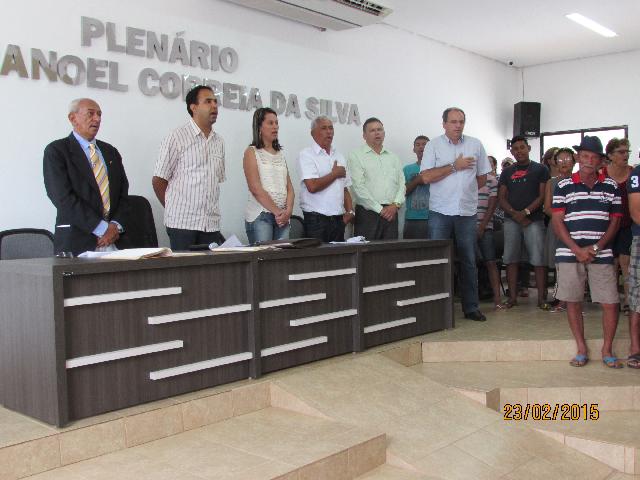 A entrega do prmio ao prefeito Zé Ferreira ocorreu no plenrio da Cmara Municipal de So Domingos do Cariri