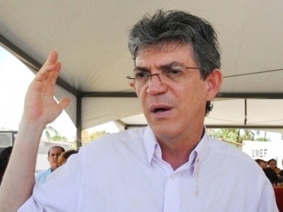 Governador Ricardo Coutinho (PSB)